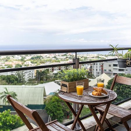 T1 - Panorama Dionysien - Proche Mercure Creolia Сен Дьони Екстериор снимка